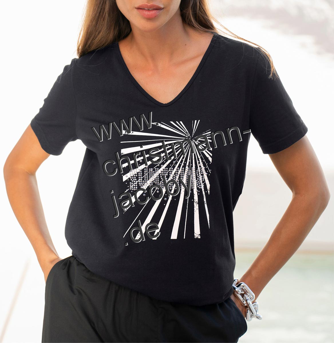 Shirt m. Ziersteinchen am Platzierter Druckbild, schwarz