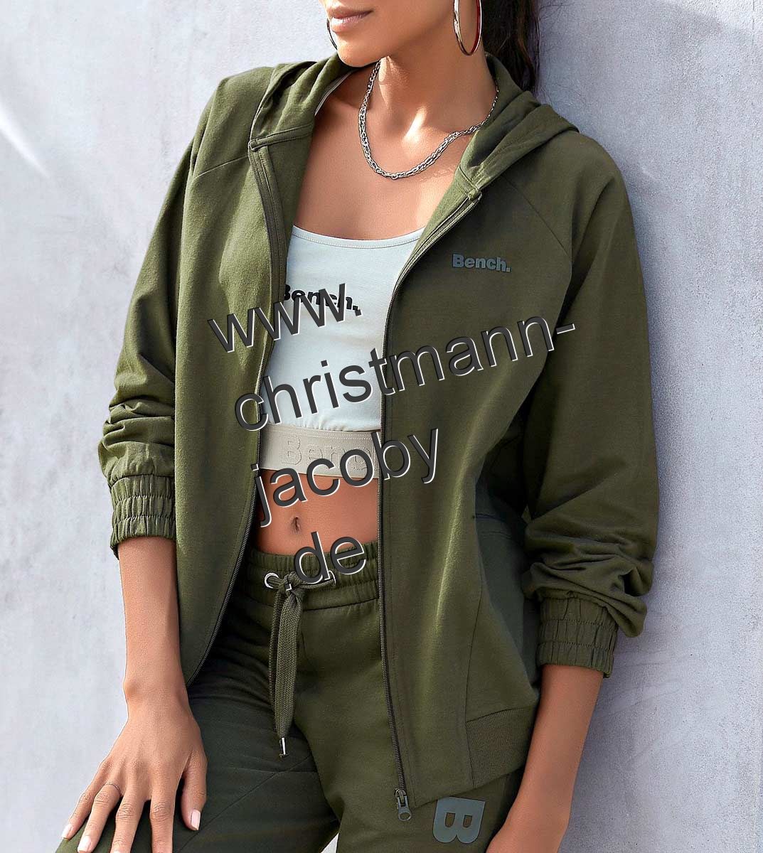 Marken-Kapuzensweatjacke, olivgrün